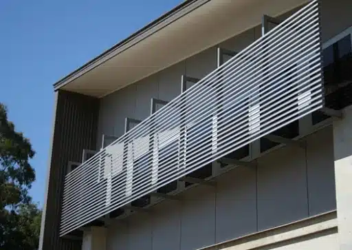 Hệ thống lam chắn nắng