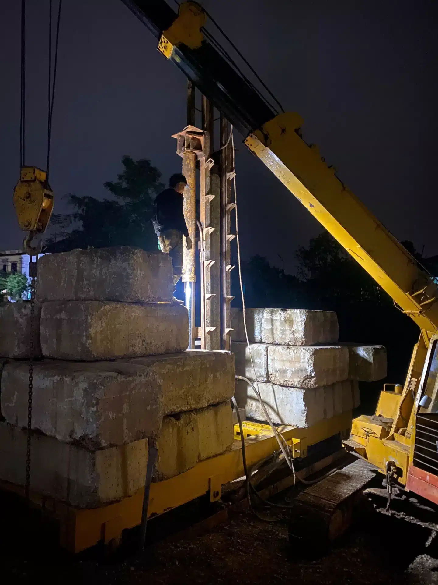 Thi công ép cọc bê tông cốt thép tại Thanh Hóa